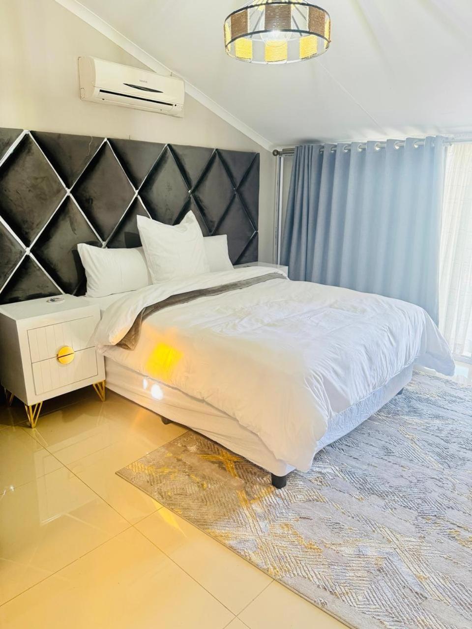 The Holiday House Harties Hartbeespoort Esterno foto