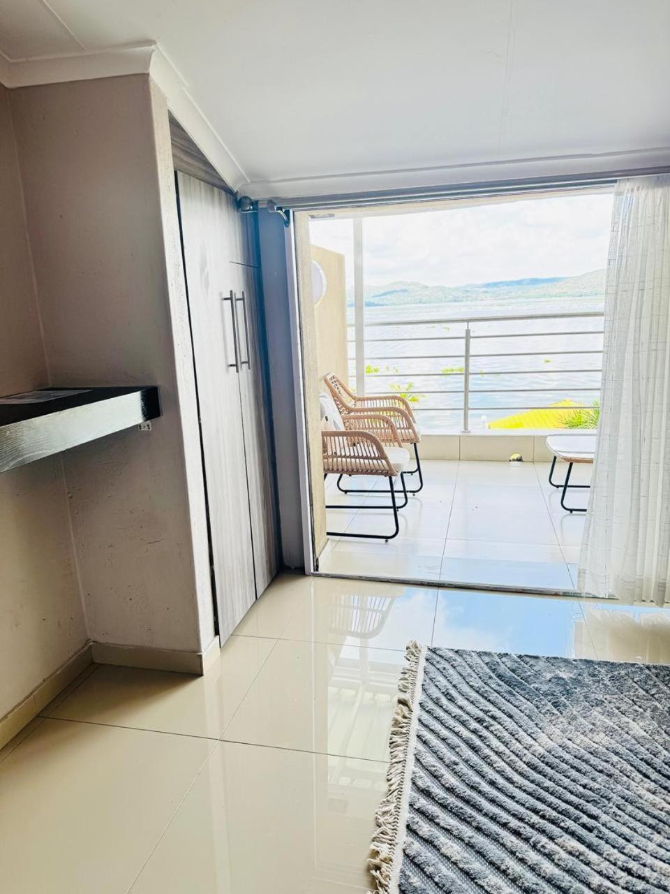 The Holiday House Harties Hartbeespoort Esterno foto