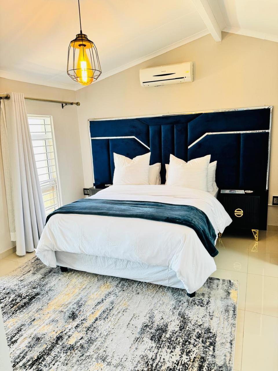 The Holiday House Harties Hartbeespoort Esterno foto